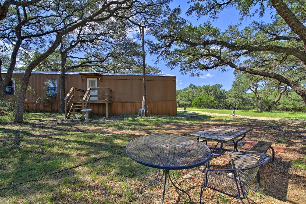 Quiet Utopia Cabin With Deck And Mountain Views! Bagian luar foto